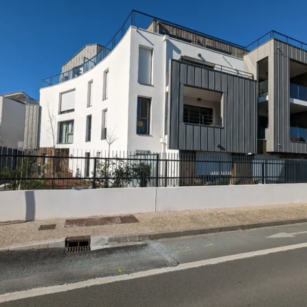 Villa Levante - La Rochelle - Immeuble - Ravalement de France - façadier - enduit de façade en Charente-Maritime, Vendée, Loire-Atlantique