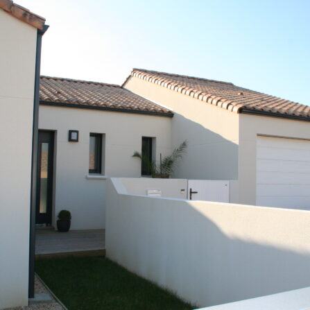 Maison individuelle gratté avec joint à la sciotte, Château d'Olonne - Ravalement de France - façadier - enduit de façade en Charente-Maritime, Vendée, Loire-Atlantique