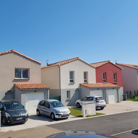 Enduit Maisons groupées pour Bouygues Immobilier aux Sables d'Olonne - Ravalement de France - façadier - enduit de façade en Charente-Maritime, Vendée, Loire-Atlantique